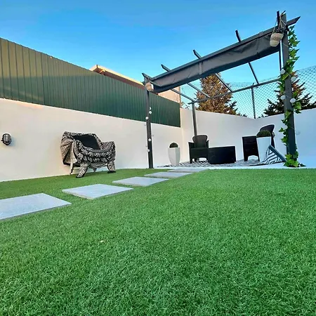 Piccola House *